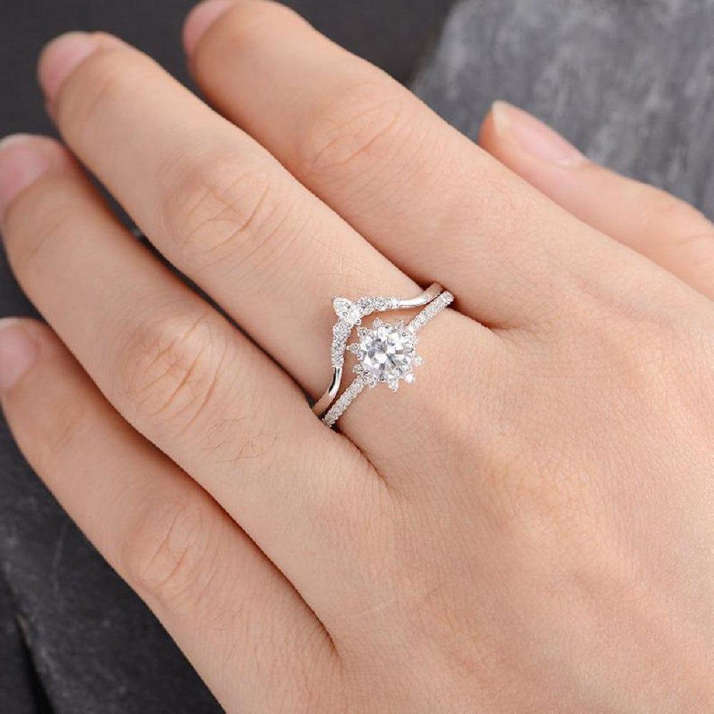 1.00CT ROUND CUT HALO SET HALF ETERNITY ARROW WEDDING BAND MOISSANITE ENGAGEMENT RING