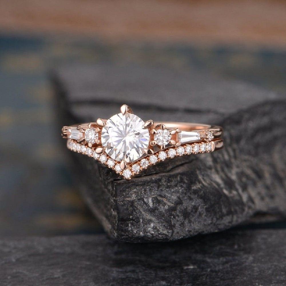 1.0CT ANTIQUE ROSE GOLD BAGUETTE CUT SIDE STONE MOISSANITE ENGAGEMENT RING CURVED SHAPED MATCHING BAND