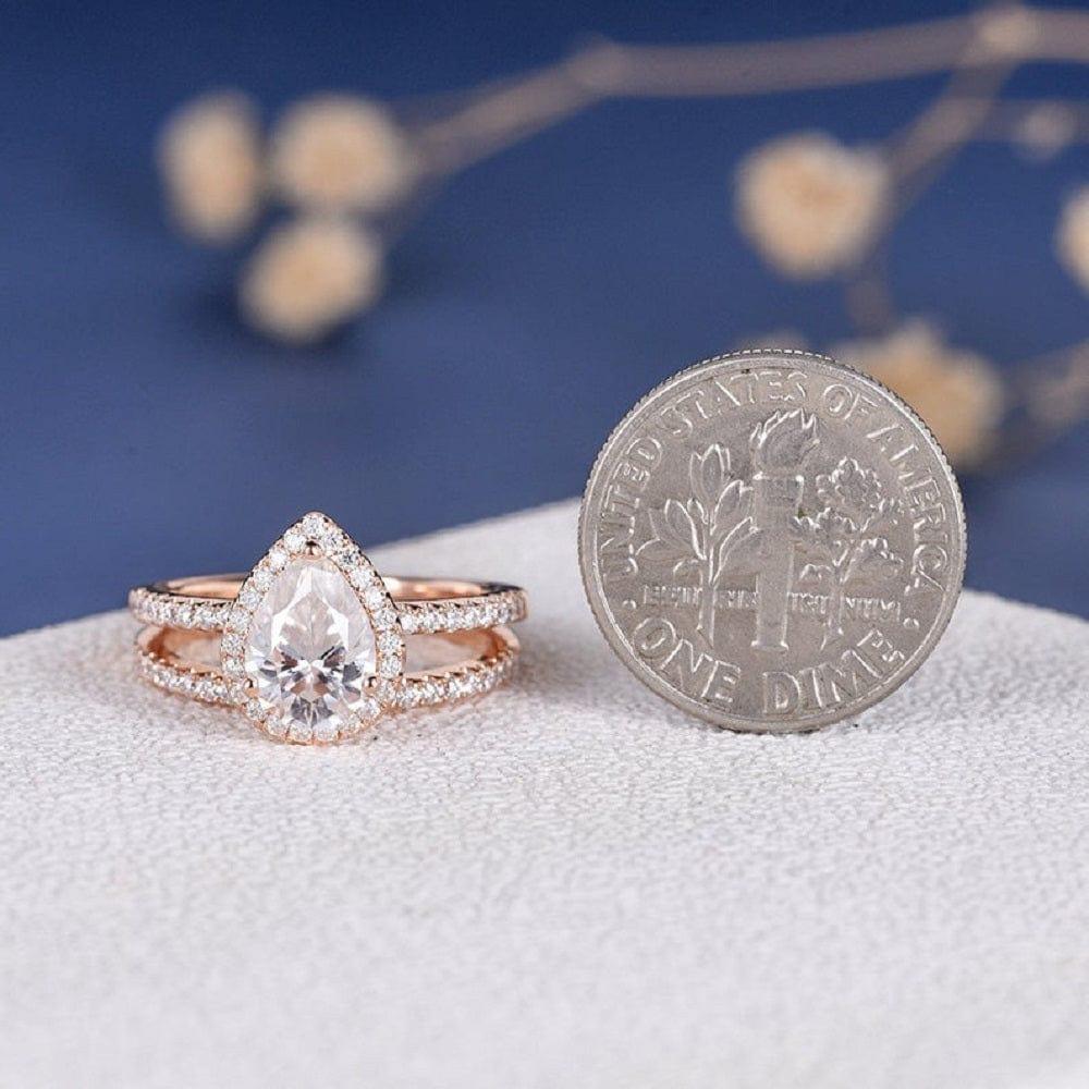 1.10CT PEAR CUT ROSE GOLD HALO BRIDAL UNIQUE MOISSANITE ENGAGEMENT RING SET