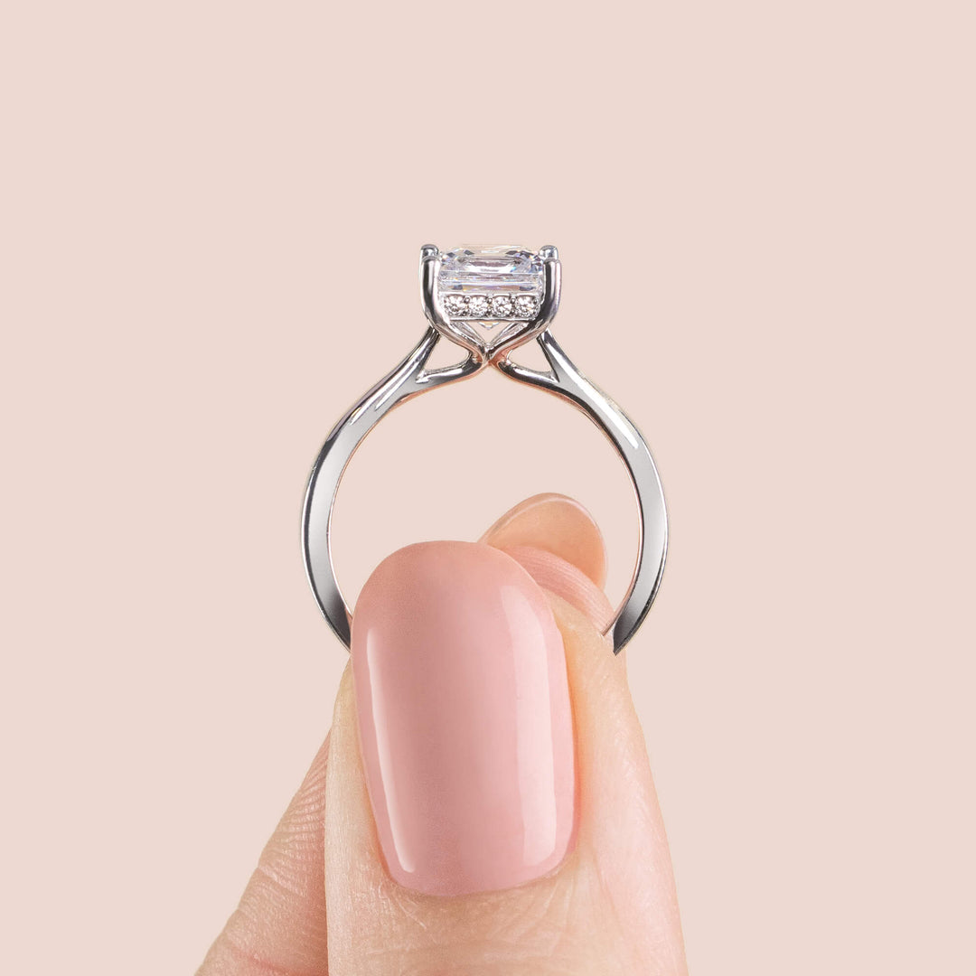 HERO PRINCESS CUT MOISSANITE ENGAGEMENT RING