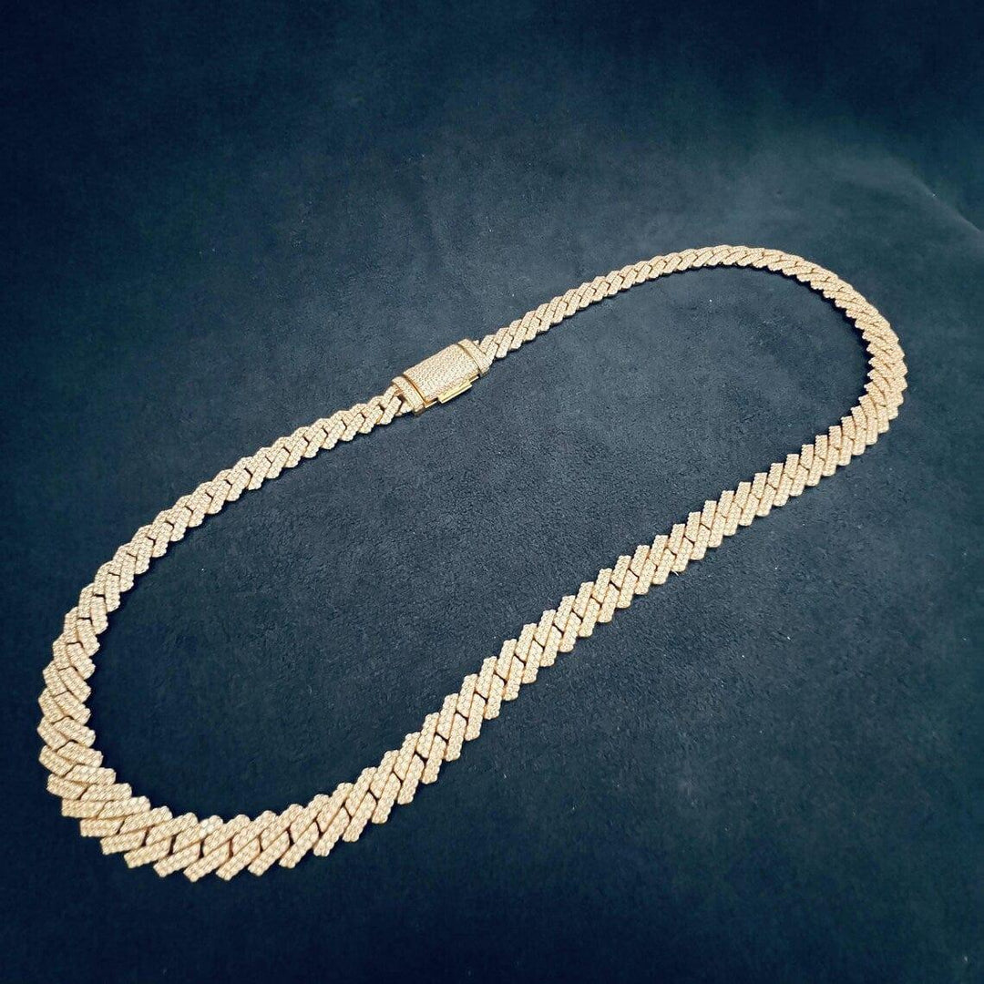 12MM VVS ROUND MOISSANITE DIAMOND CUBAN LINK CHAIN