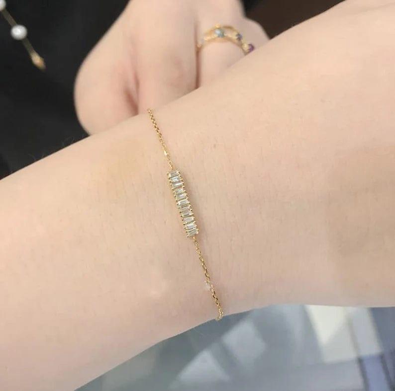 14K GOLD BAGUETTE SET BAR BRACELET