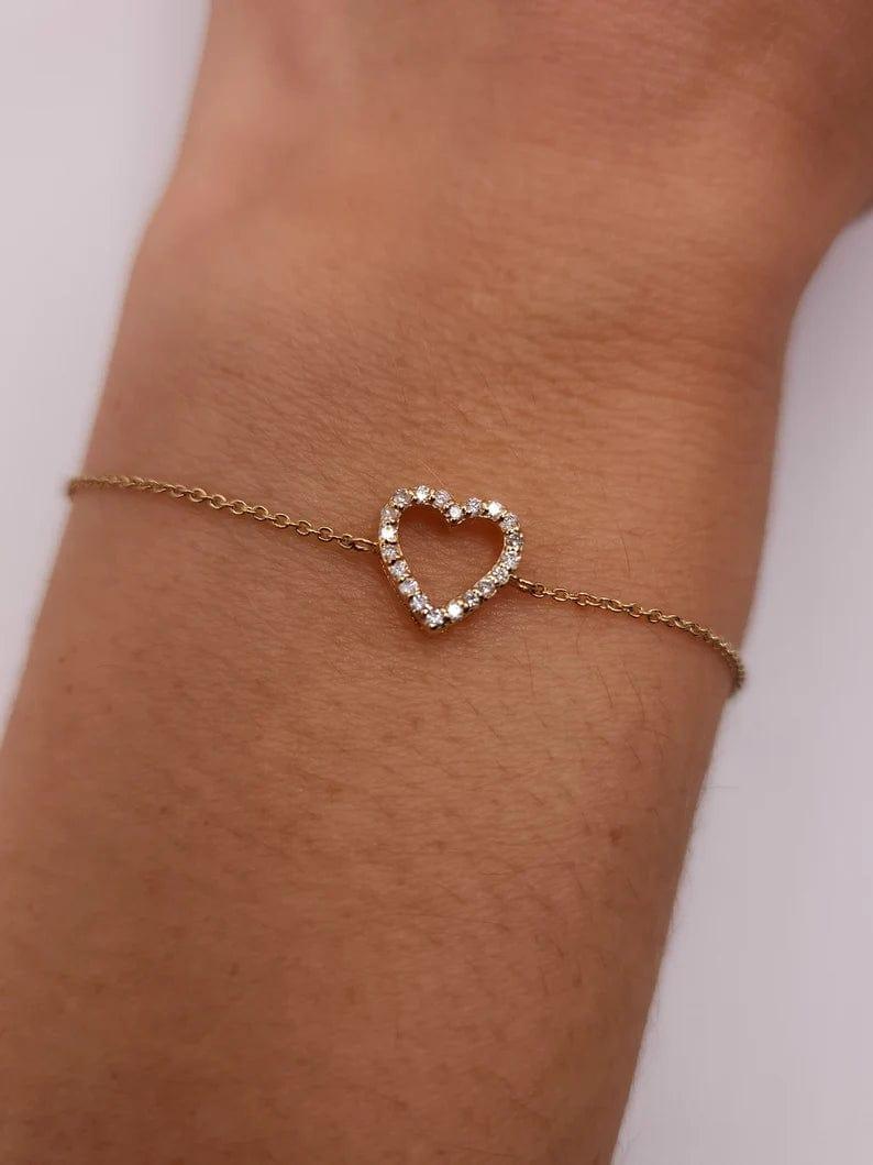 14K GOLD DELICATE HEART BRACELET