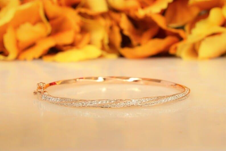 14K GOLD TWISTED FINEST ANNIVERSARY BANGLE BRACELET