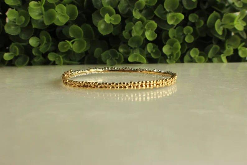 14K SOLID GOLD CLUSTER DESIGN DIAMOND BRACELET