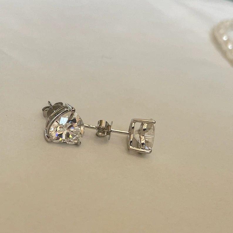 2.00 TCW HEART CUT SOLITAIRE MOISSANITE STUD EARRINGS