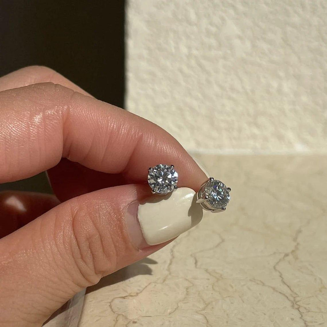 2.00 TCW ROUND CUT MOISSANITE STUD EARRINGS