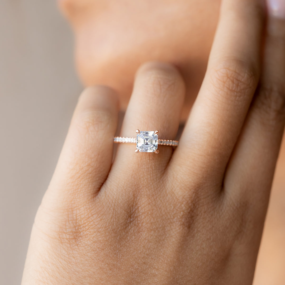 SONE ASSCHER CUT MOISSANITE ENGAGEMENT RING