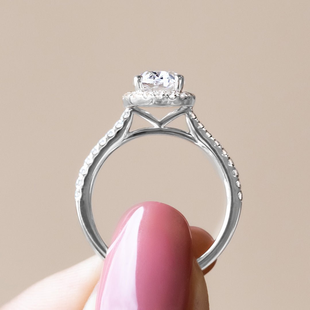 HELM OVAL CUT MOISSANITE ENGAGEMENT RING