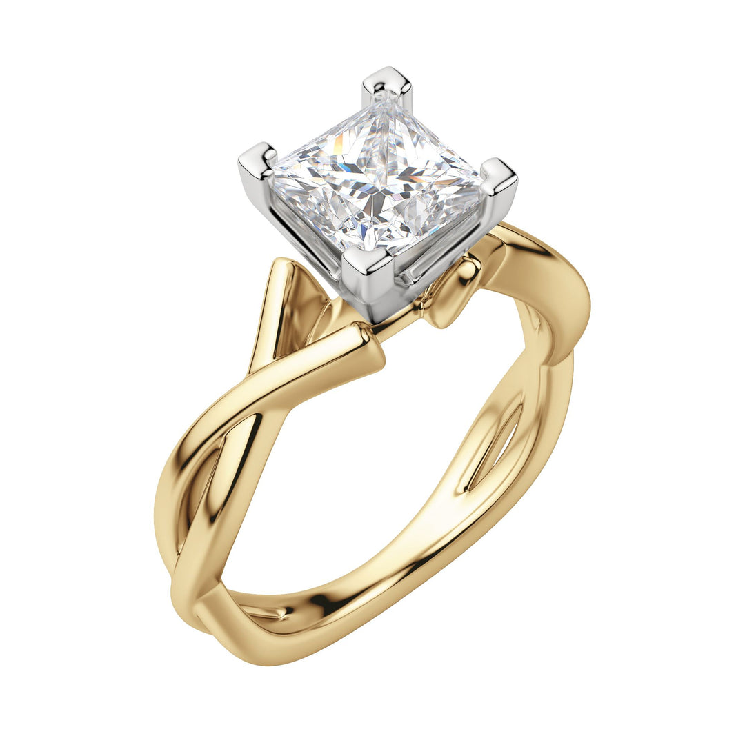 CHIC CLASSIC PRINCESS CUT MOISSANITE ENGAGEMENT RING