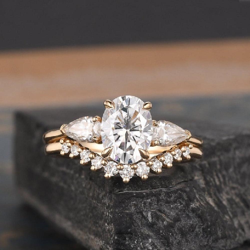 2CT OVAL CUT PEAR SHAPED THREE STONE MOISSANITE BRIDAL SET RING