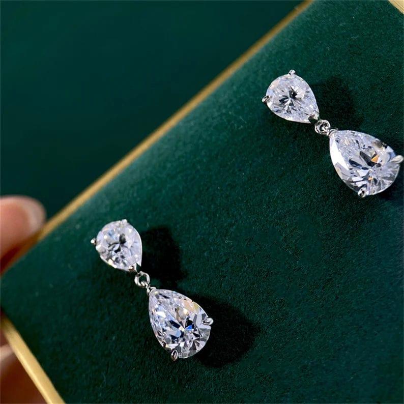 3.00 TCW PEAR CUT MOISSANITE DROP EARRING