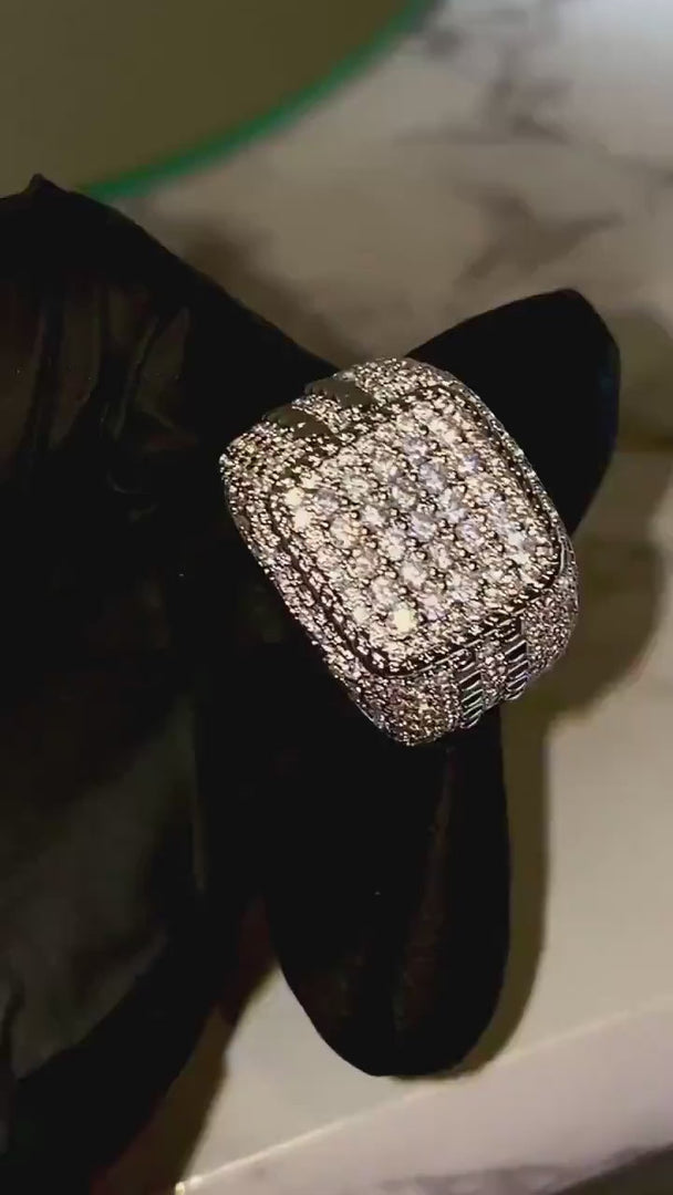 FULL ICE OUT MOISSANITE DIAMOND REAL VVS MEN’S CUSTOM HIP HOP DESIGNER BIG RING