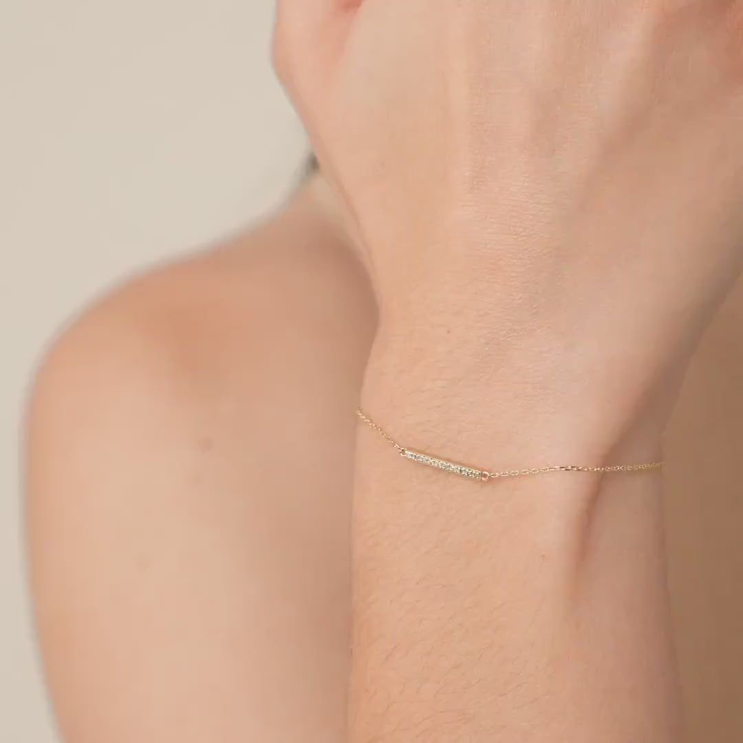 14K GOLD DAINTY BAR BRACELET