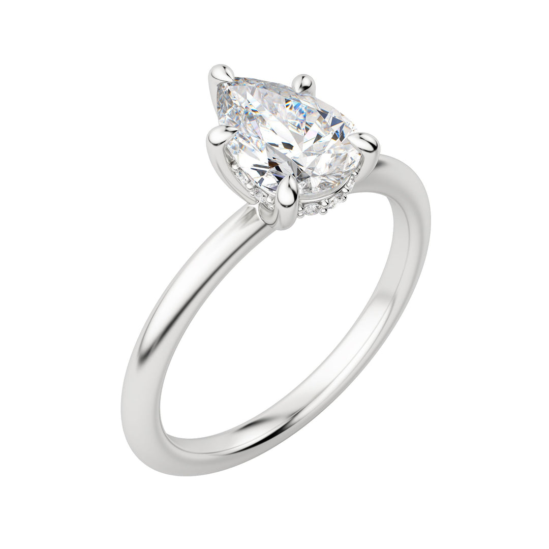 HERA CLASSIC PEAR CUT MOISSANITE ENGAGEMENT RING