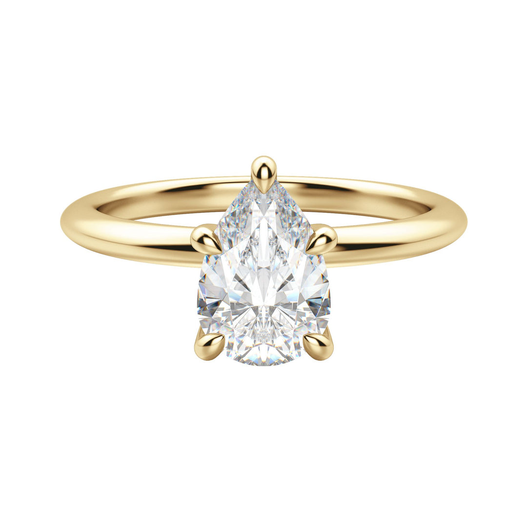 HERA CLASSIC PEAR CUT MOISSANITE ENGAGEMENT RING