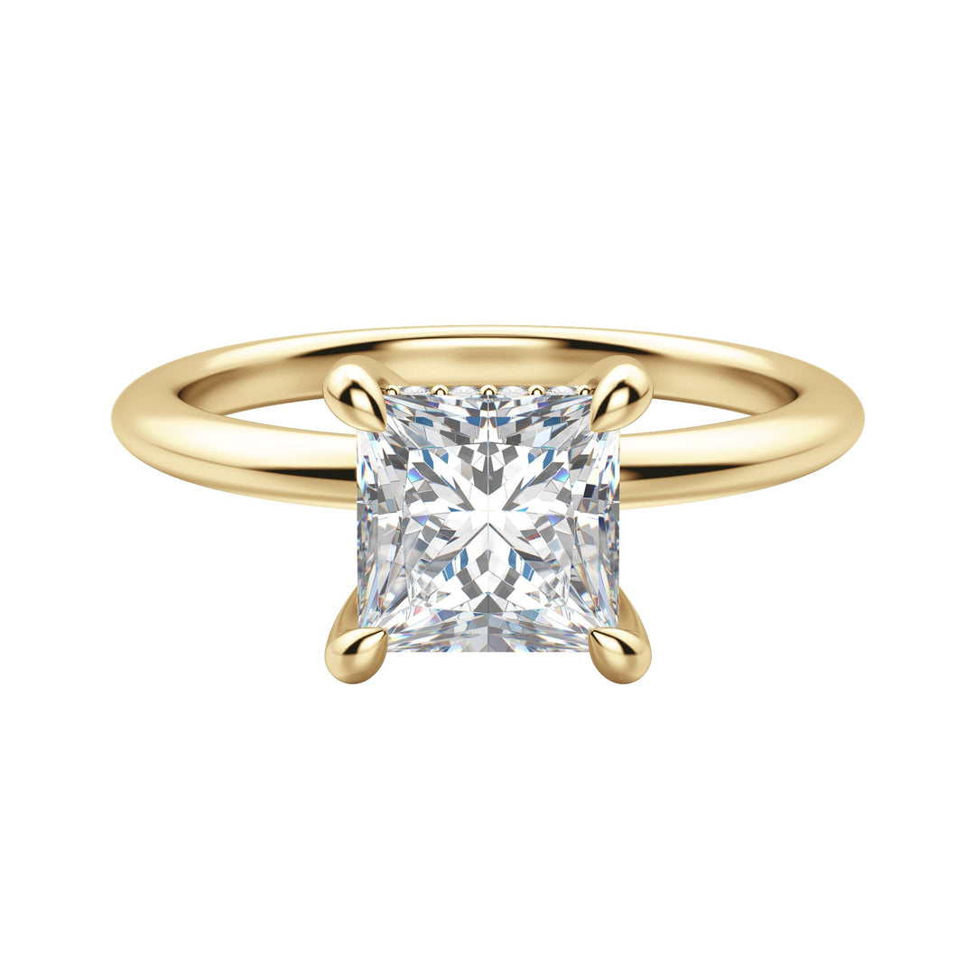 HERA CLASSIC PRINCESS CUT MOISSANITE ENGAGEMENT RING