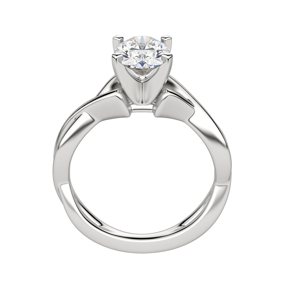 CHIC CLASSIC OVAL CUT MOISSANITE ENGAGEMENT RING