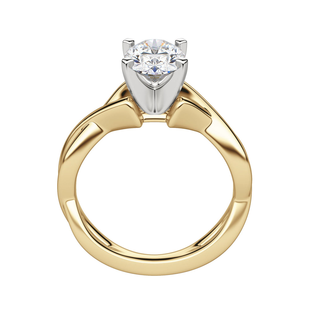 CHIC CLASSIC OVAL CUT MOISSANITE ENGAGEMENT RING