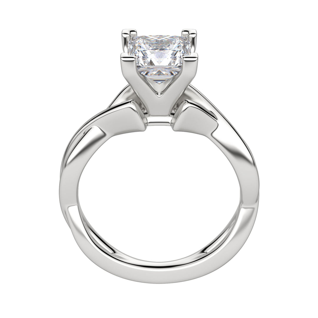 CHIC CLASSIC PRINCESS CUT MOISSANITE ENGAGEMENT RING