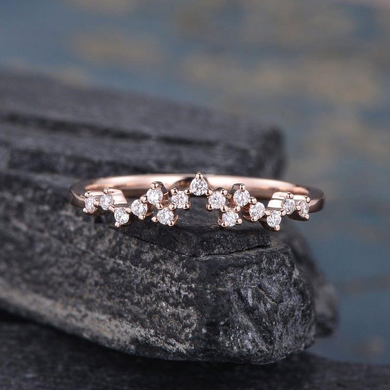 CLUSTER MOISSANITE DIAMOND MATCHING STACKING UNIQUE ZIG ZAG ROSE GOLD WEDDING BAND