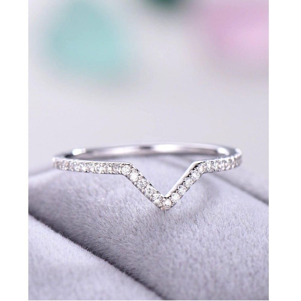 DELICATE 14K WHITE GOLD V SHAPED CHEVRON MOISSANITE WEDDING BAND FOR WOMEN