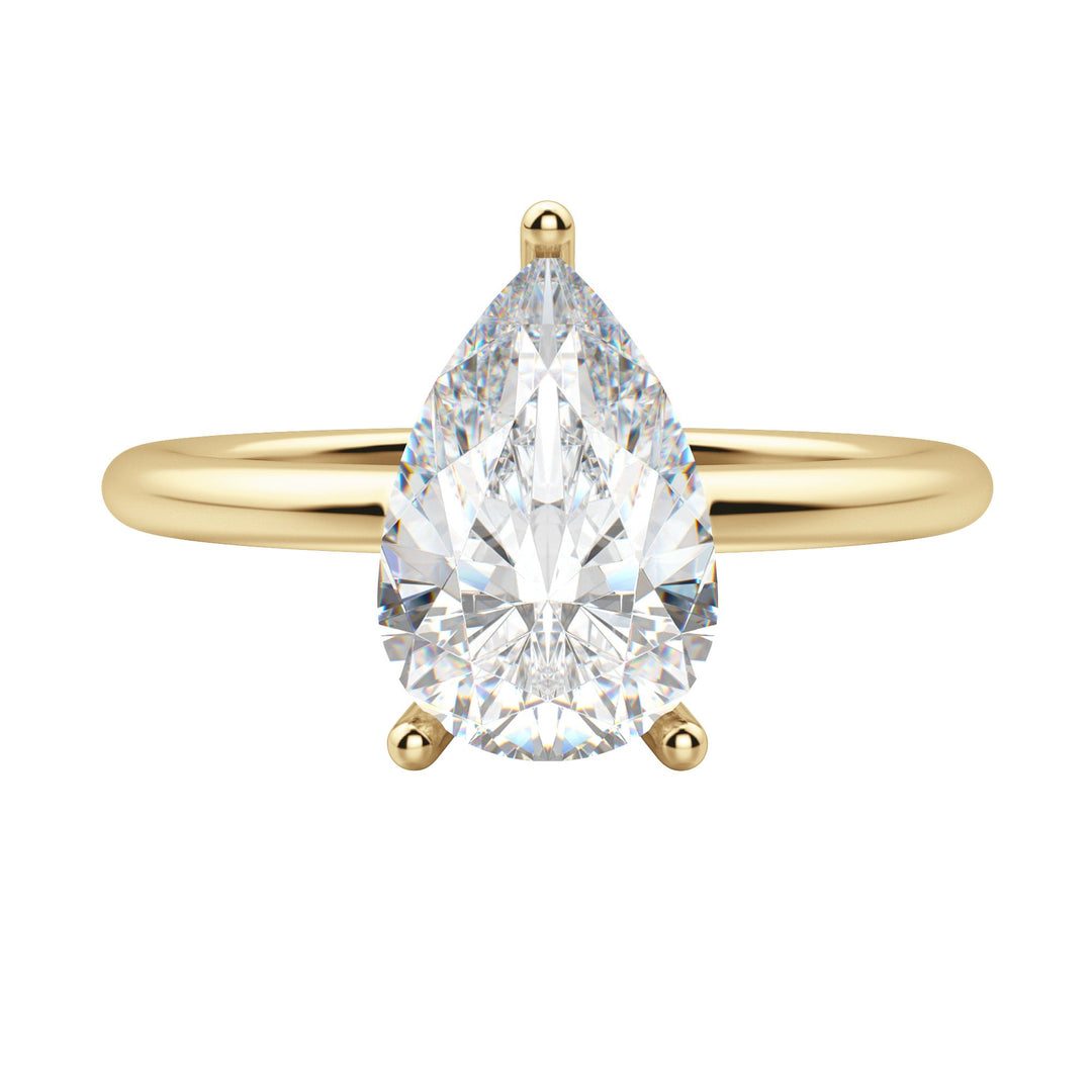 EAVE CLASSIC PEAR CUT MOISSANITE ENGAGEMENT RING