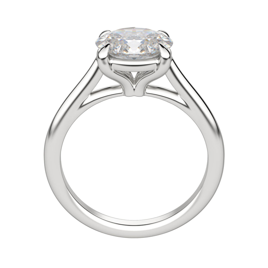 EDGY CLASSIC OVAL CUT MOISSANITE ENGAGEMENT RING