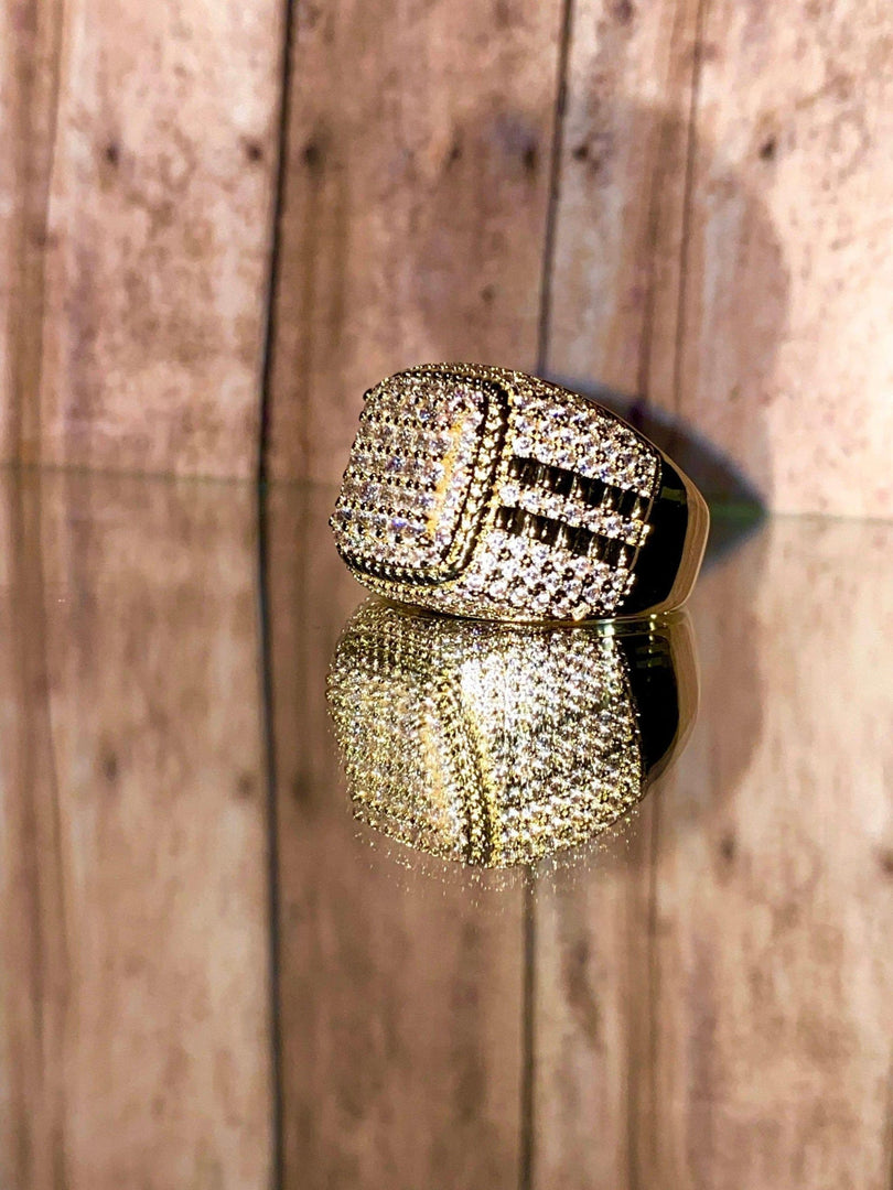 FULL ICE OUT MOISSANITE DIAMOND REAL VVS MEN’S CUSTOM HIP HOP DESIGNER BIG RING