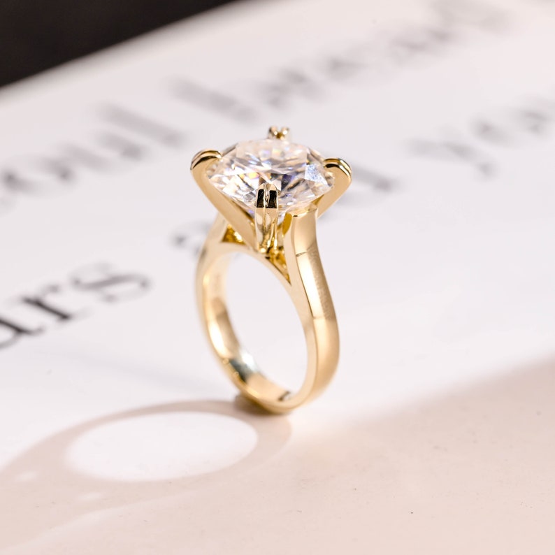 Solid Gold 3mm Band Round Moissanite Engagement Ring, Aniversary Gift for Her, RS-0327-6-A image 6