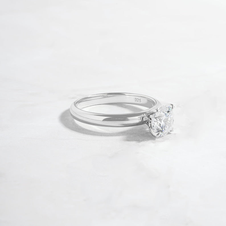 silver gemstone wedding ring