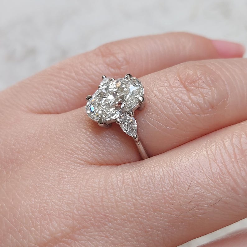 D VVS2 Oval LAB Diamond Engagement Ring , 1-4 Ct Lab Grown Diamond, Hidden Halo Oval Ring, Oval Engagement Ring , Diamond Ring , IGI Diamond image 6