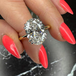 Load image into Gallery viewer, Two Tone Oval Cut 4 carat E Color VVS2 Clarity IGI Certified Oval Excellent Cut Lab Grown Diamond Solitaire Engagement Ring 14k Gold image 2