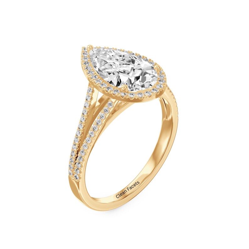 18K Yellow Gold Lab Grown Diamond Wedding Ring for Her