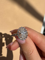 Load image into Gallery viewer, 2.50 Carat Oval Lab Grown Diamond Halo 14k Gold Engagement Ring | IGI Certified image 3